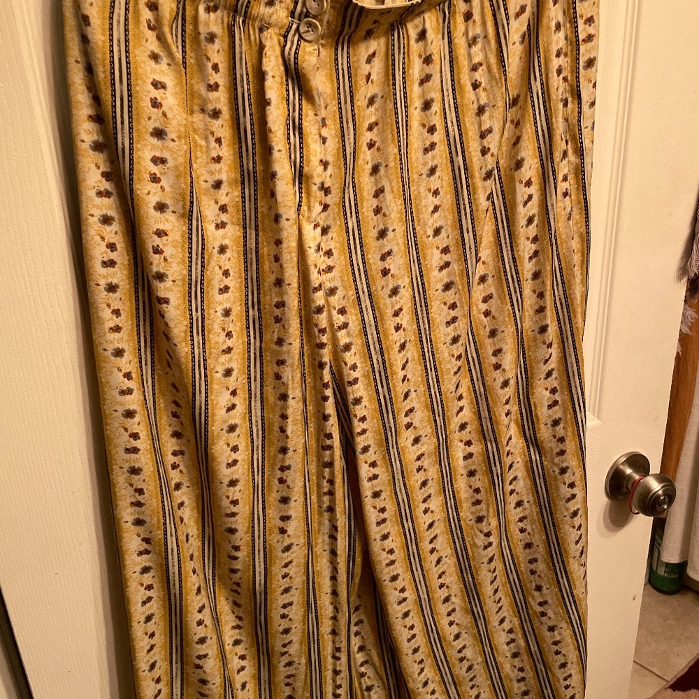 Elastic pull on silky pant